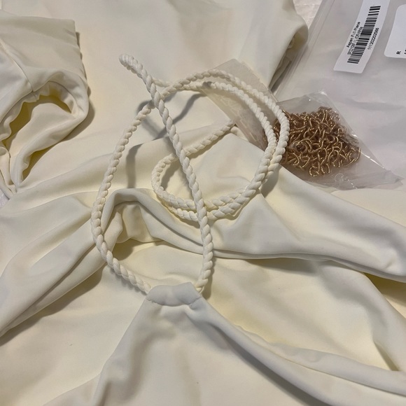 *NWT* Devon Windsor Mountain One Piece L - Picture 8 of 9